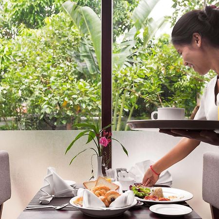 The Calm Oasis Hotel Siem Reap Buitenkant foto
