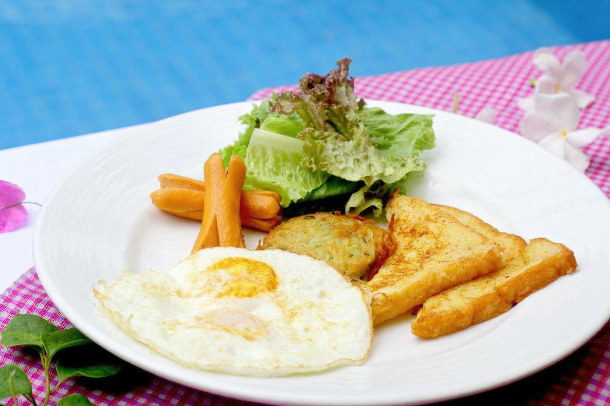 The Calm Oasis Hotel Siem Reap Buitenkant foto