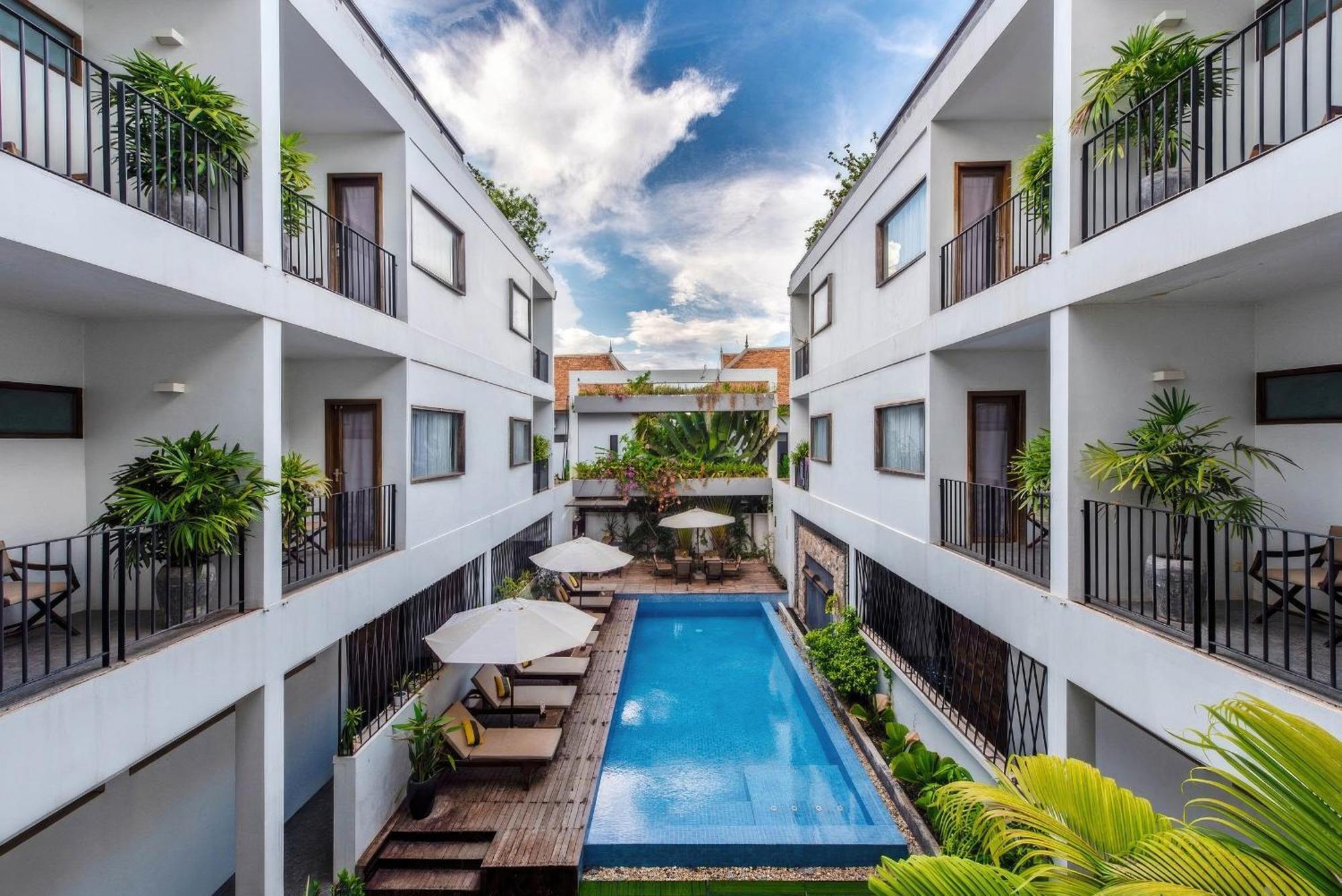 The Calm Oasis Hotel Siem Reap Buitenkant foto