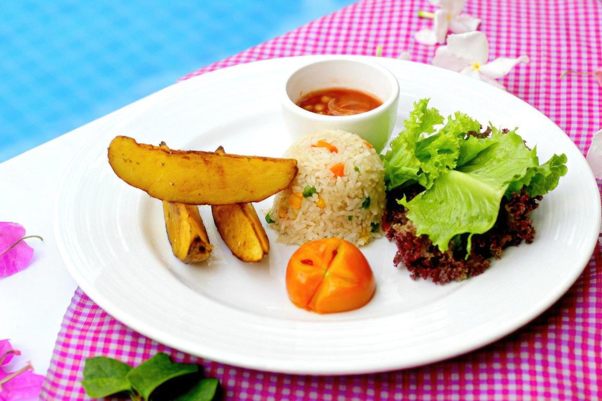 The Calm Oasis Hotel Siem Reap Buitenkant foto