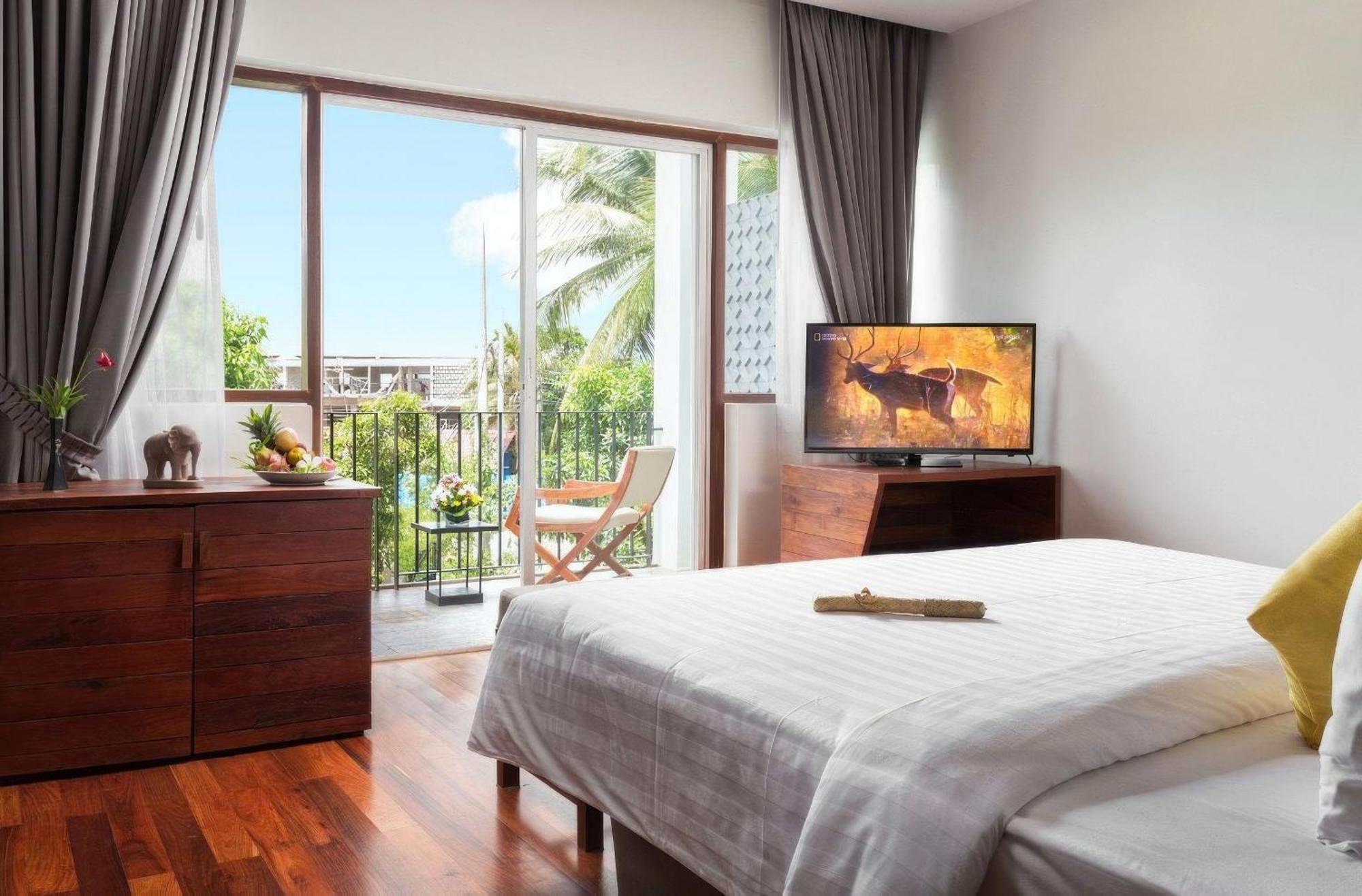The Calm Oasis Hotel Siem Reap Buitenkant foto